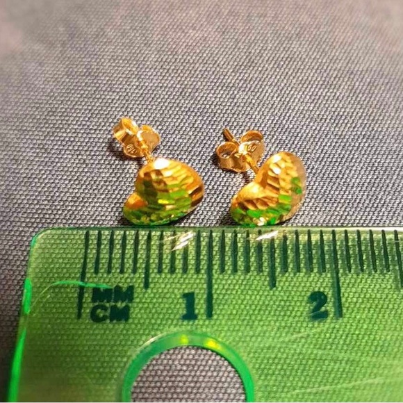 🔥18k Yellow Gold Heart Earrings in Diamond accent /Authentic/ Pure Gold - Picture 5 of 10
